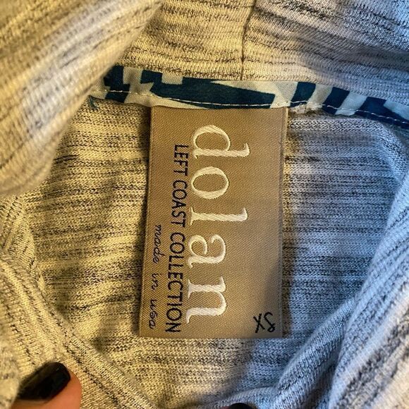 ANTHROPOLOGIE DOLAN Charente Sleeveless Top Gray White Women’s Size Small - Picture 5 of 6